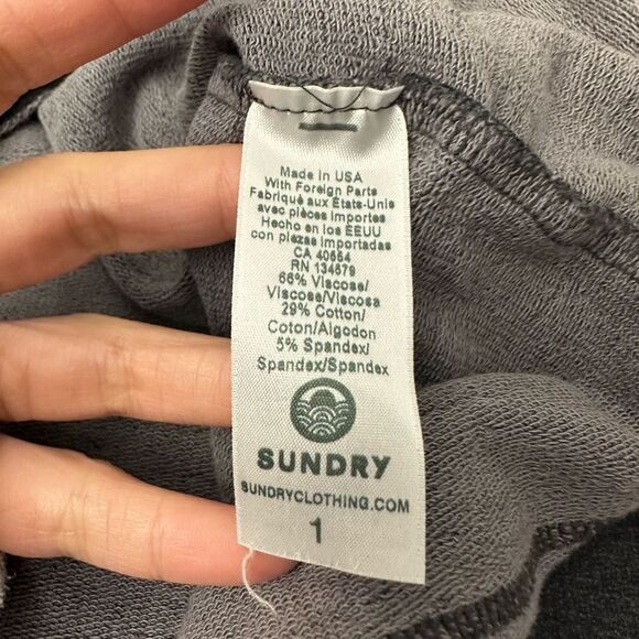 Sundry Camo Gray Cut Off Sweatshirt Knit Pullover Womens size‎ 1  Small - Picture 6 of 8